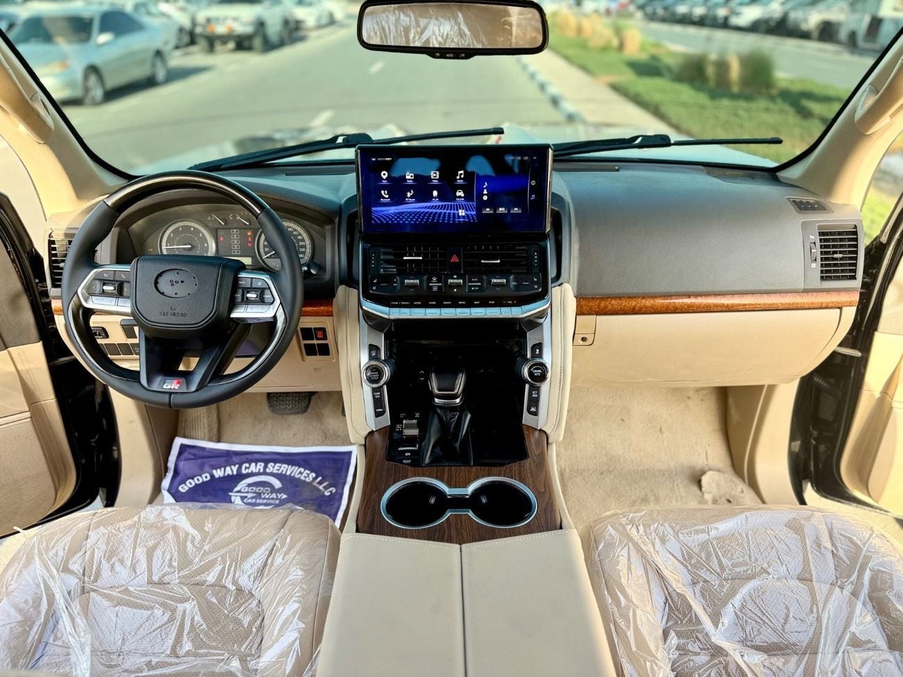 Toyota Land Cruiser Toyota Land Cruiser model 2016 V8 fuel petrol