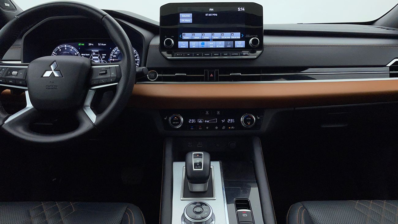 Mitsubishi Outlander PREMIUM LAUNCH EDITION 2.5 | Zero Down Payment | Free Home Test Drive