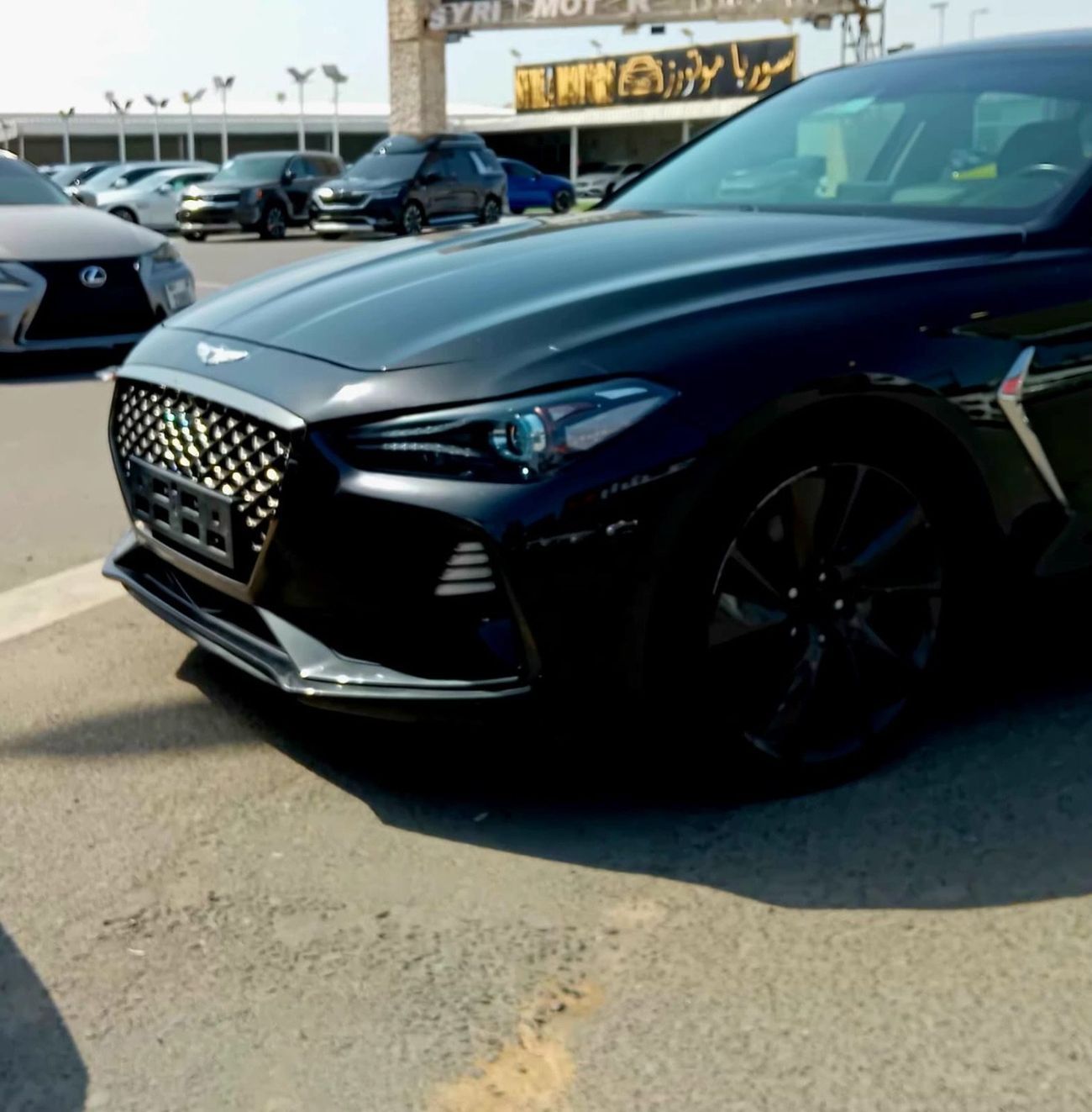Hyundai Genesis Std 3.8L