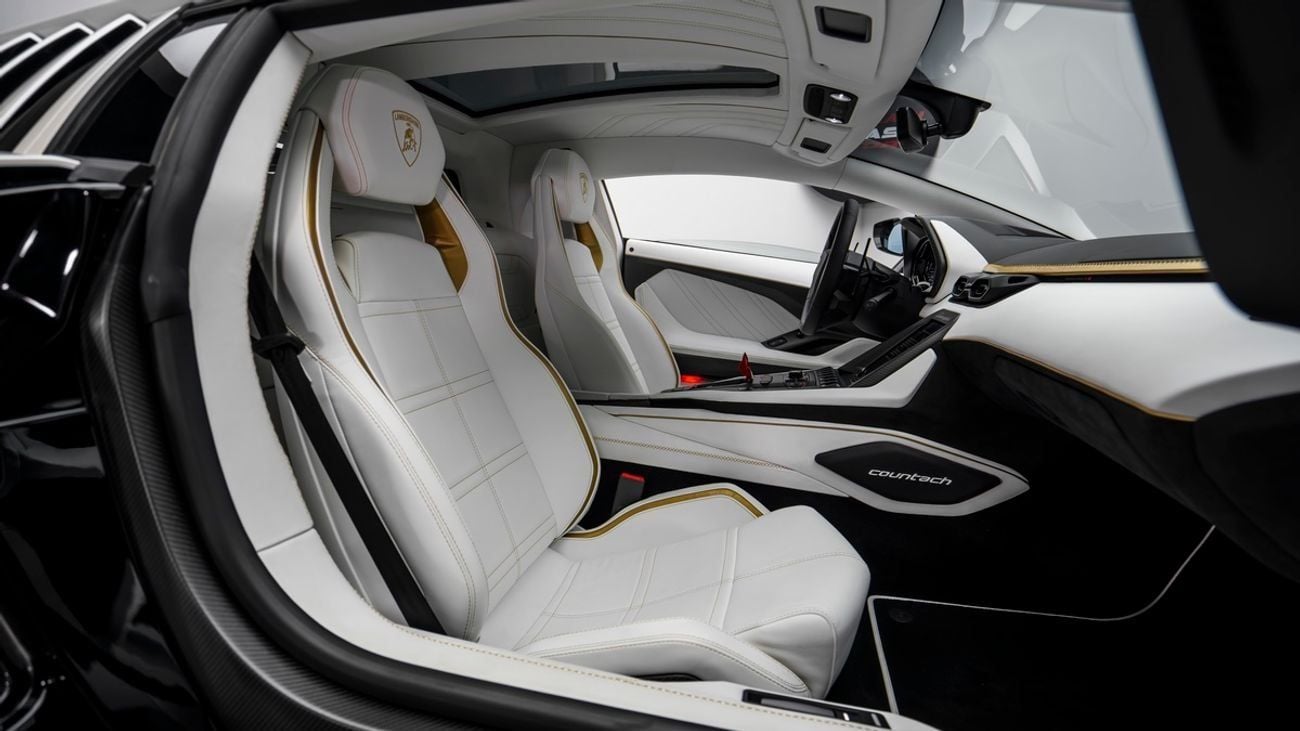 Lamborghini Countach LPI 800-4 1 of 112 - 2022