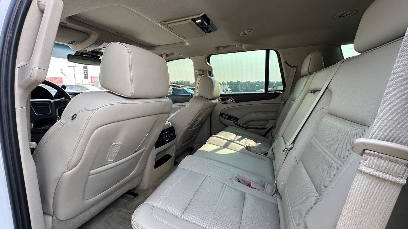 جي أم سي يوكون DENALI PWR STEPS Denali 6.2L (8 Seater)