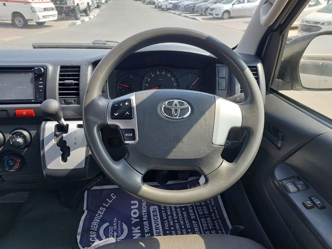 Toyota Hiace TOYOTA HIACE COMMUTER VAN RHD 2017 MODEL 3.0 L DIESEL AUTOMATIC(PM33188)