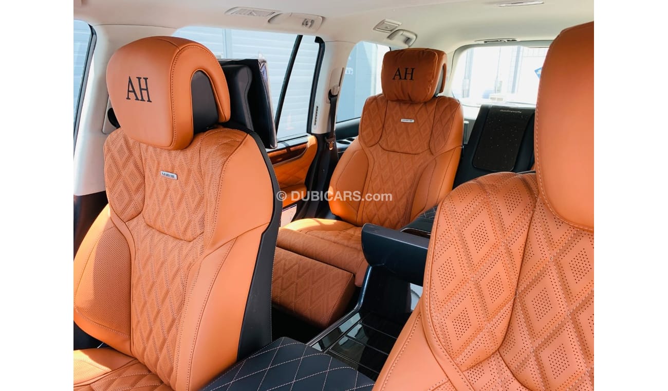 لكزس LX 570 Black Edition  5.7L Petrol Full Option with MBS Autobiography VIP Massage Seat and Roof Star Light (