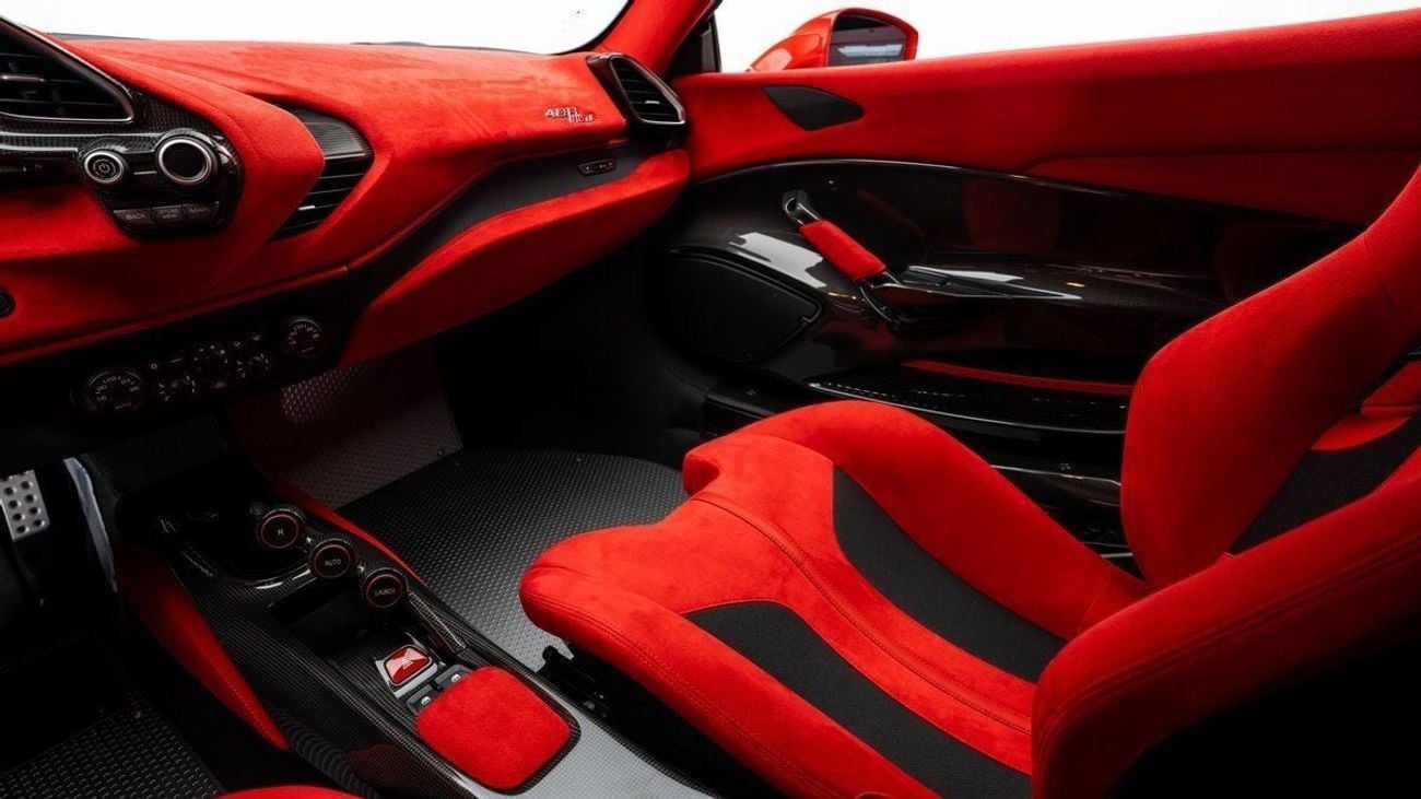 فيراري 488 بيستا High Spec - ٢٠١٩ - المواصفات اليابانية - تحت الضمان