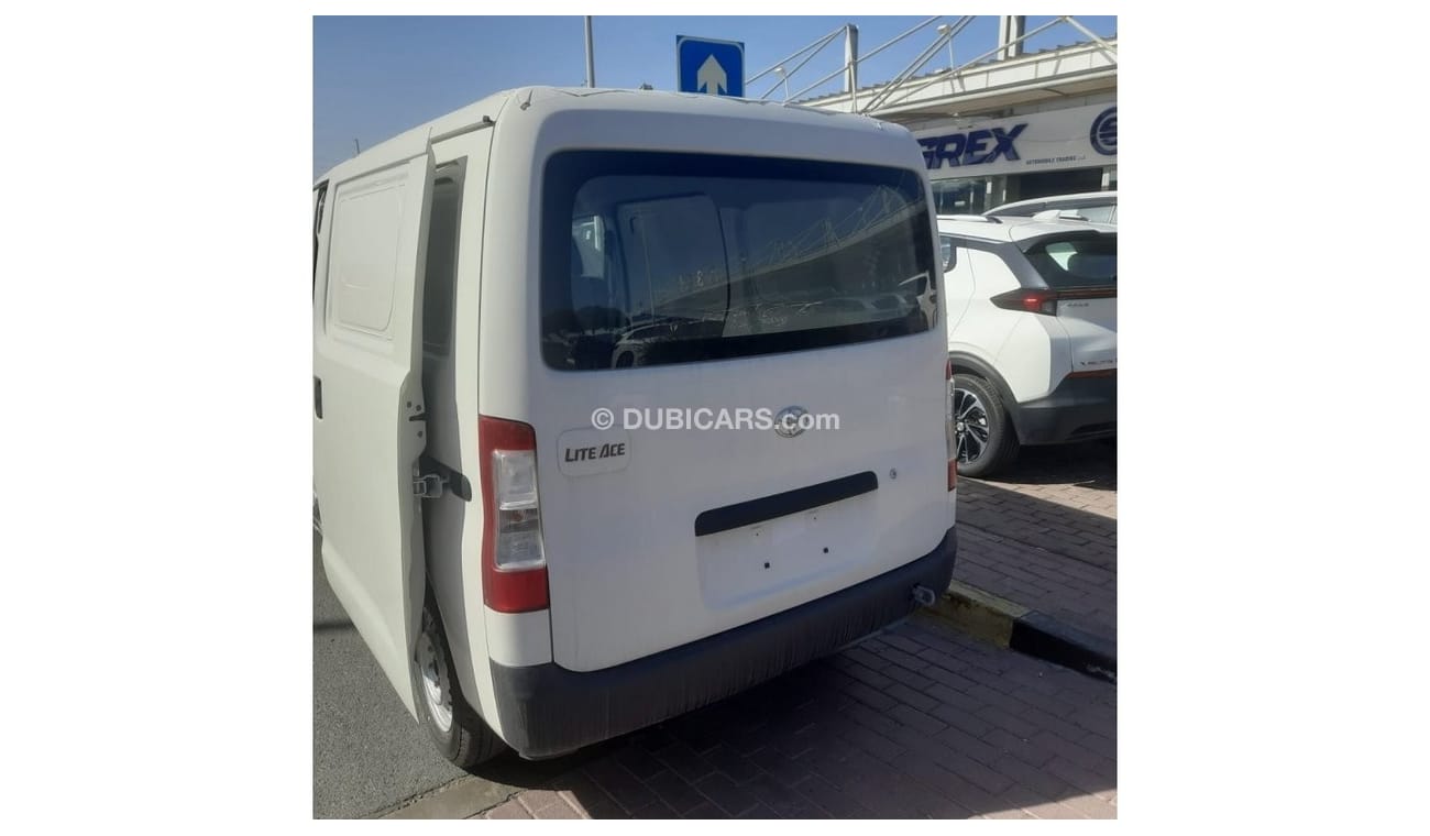 Toyota Lite Ace READY STOCK FOR EXPORT ONLY