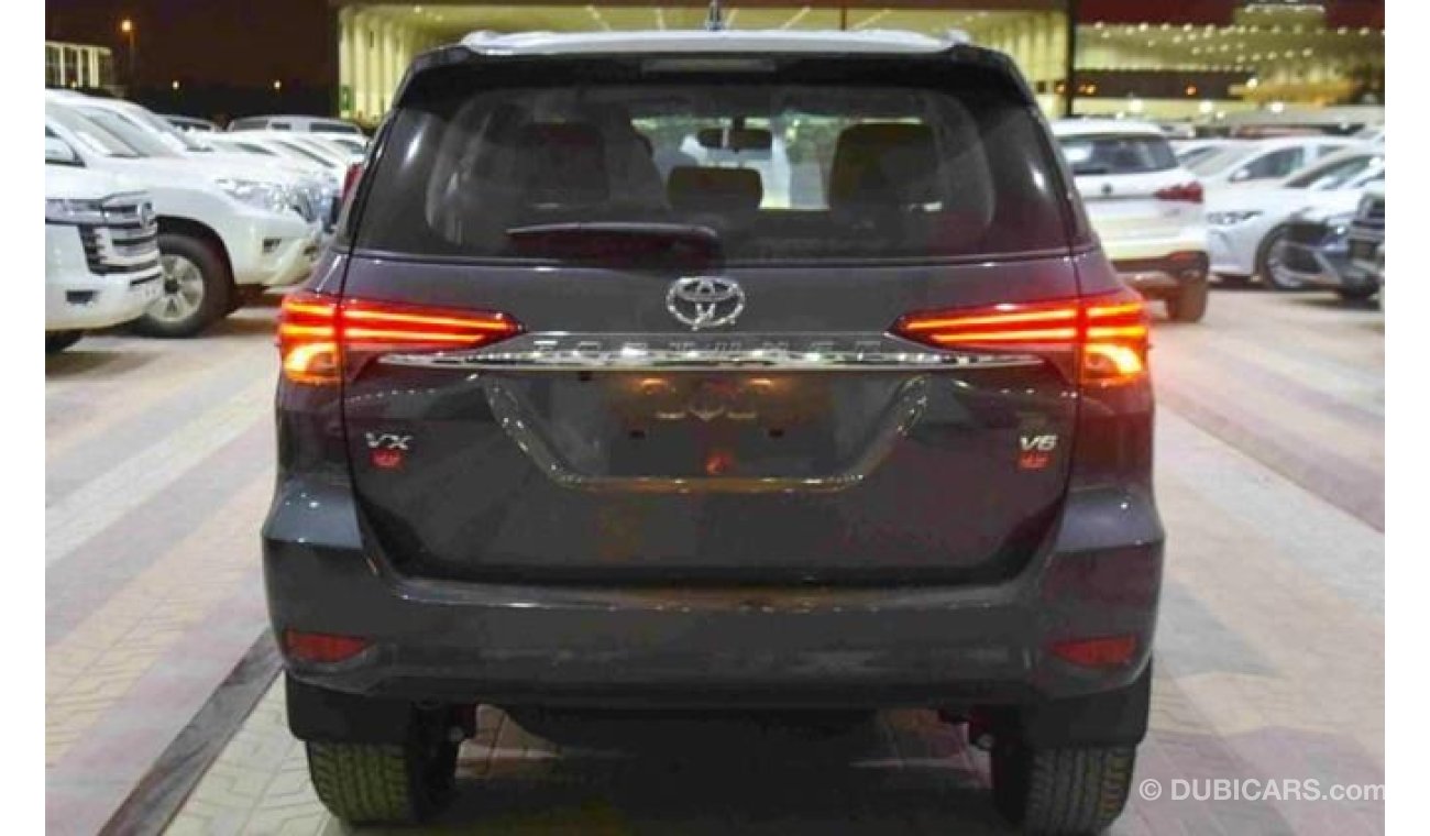 تويوتا فورتونر 22YM Toyota Fortuner 4.0L