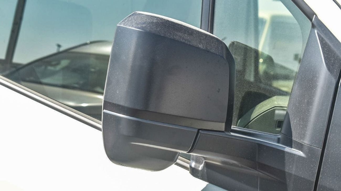 Toyota Hiace High Roof Van 3.5L