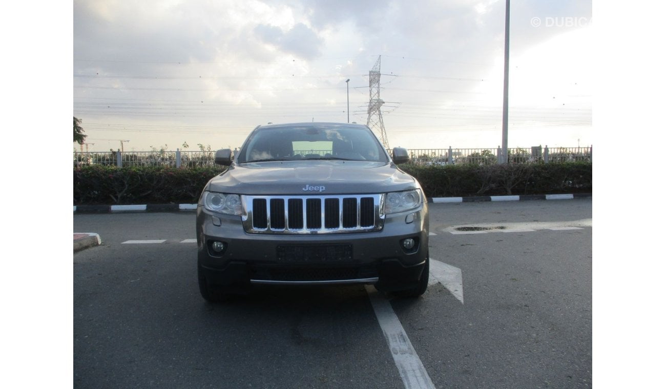 Jeep Grand Cherokee Jeep Grand Cherokee 2012 V8 HEMI gulf ,full services ,accident free