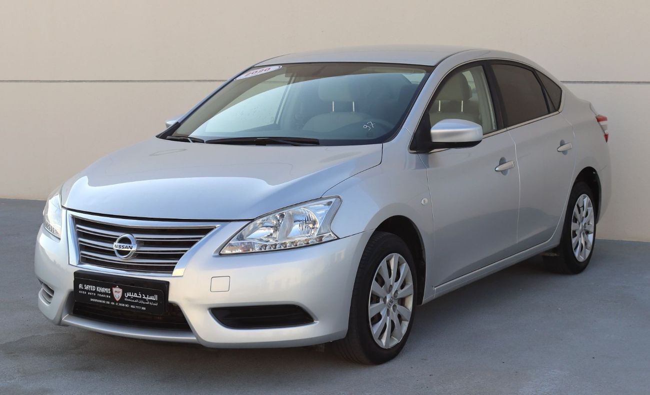 Nissan Sentra ACCIDENTS FREE - GCC - ENGINE 1600 CC - ORIGINAL PAINT - PERFECT CONDITION INSIDE OUT