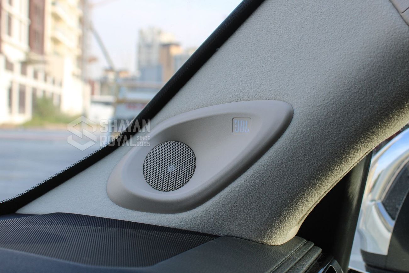 Toyota Land Cruiser LHD LC300 4.0L PETROL V6 VX FULL OPTION WITH RADAR | SOFT DOOR CLOSING AT 7-SEATS 2026MY