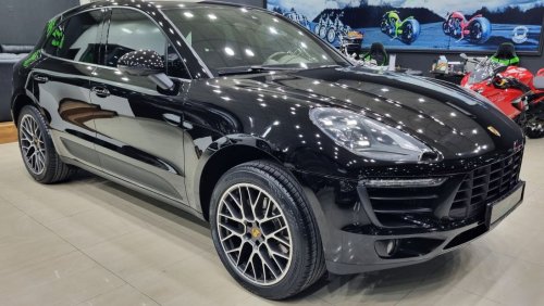 Porsche Macan Std PORSCHE MACAN 2018 GCC IN BEAUTIFUL CONDITION WITH FULL SERVICE HISTORY FROM PORSCHE FOR 145K AE