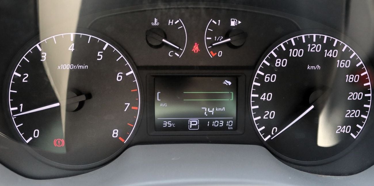 نيسان سنترا S 1.8L