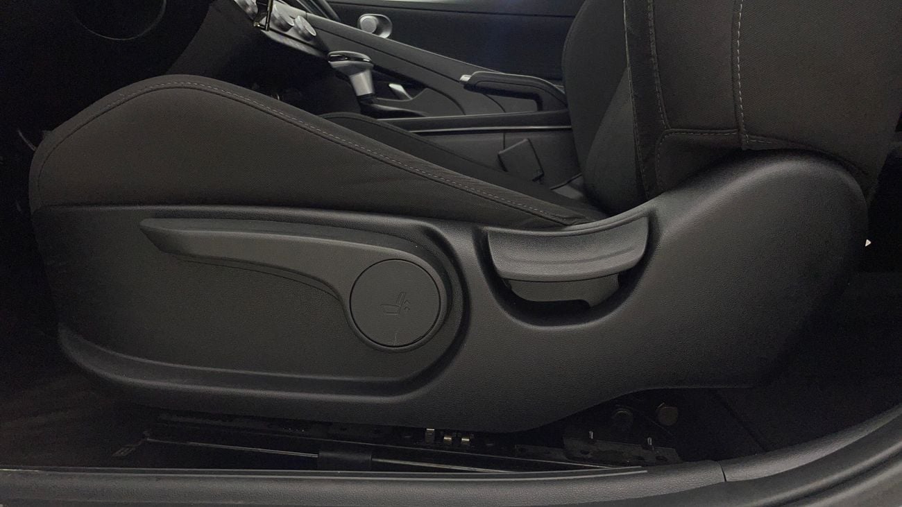 هيونداي إلانترا SMART 1.6 | بدون دفعة مقدمة | اختبار القيادة في المنزل