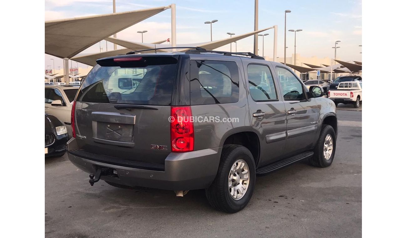 جي أم سي يوكون جيمس يوكن موديل 2007 خليجي  السياره حاله ممتازه  من الداخل والخارج الموتر مسرفس بالكامل
