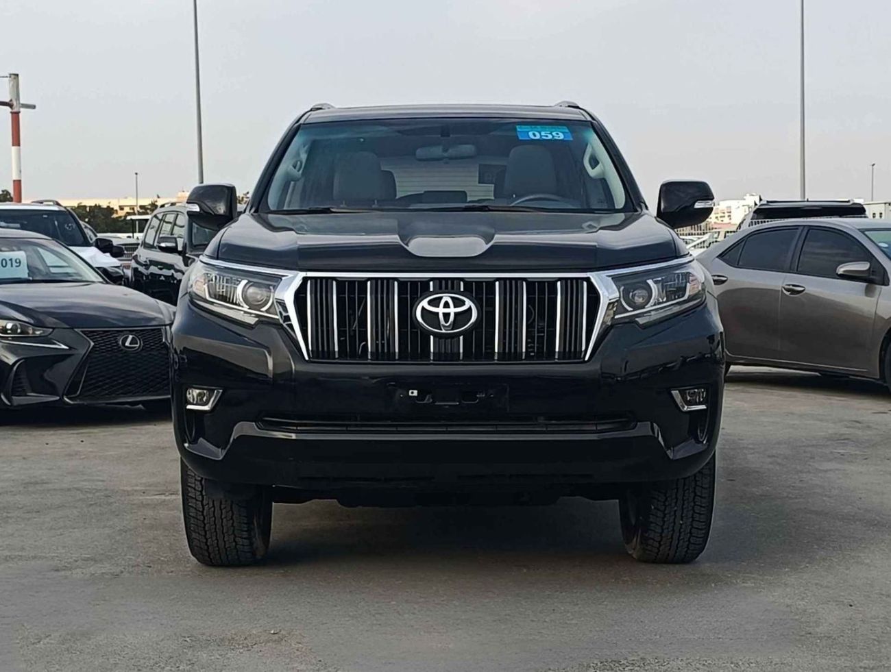 تويوتا برادو PADO VXR/ 4.0 V6/ SUNROOF/ ELECTRIC LEATHER SEATS/ LOW MILEAGE/ EXPORT ONLY