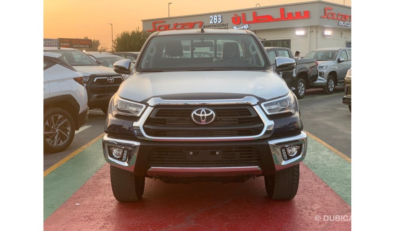 تويوتا هيلوكس Toyota Hilux Pick Up AT 2.8L V4 Diesel with key