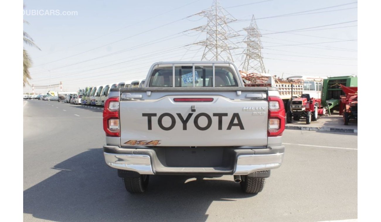 تويوتا هيلوكس Toyota Hilux Gasoline  (4x4 2.7) Without Push Start