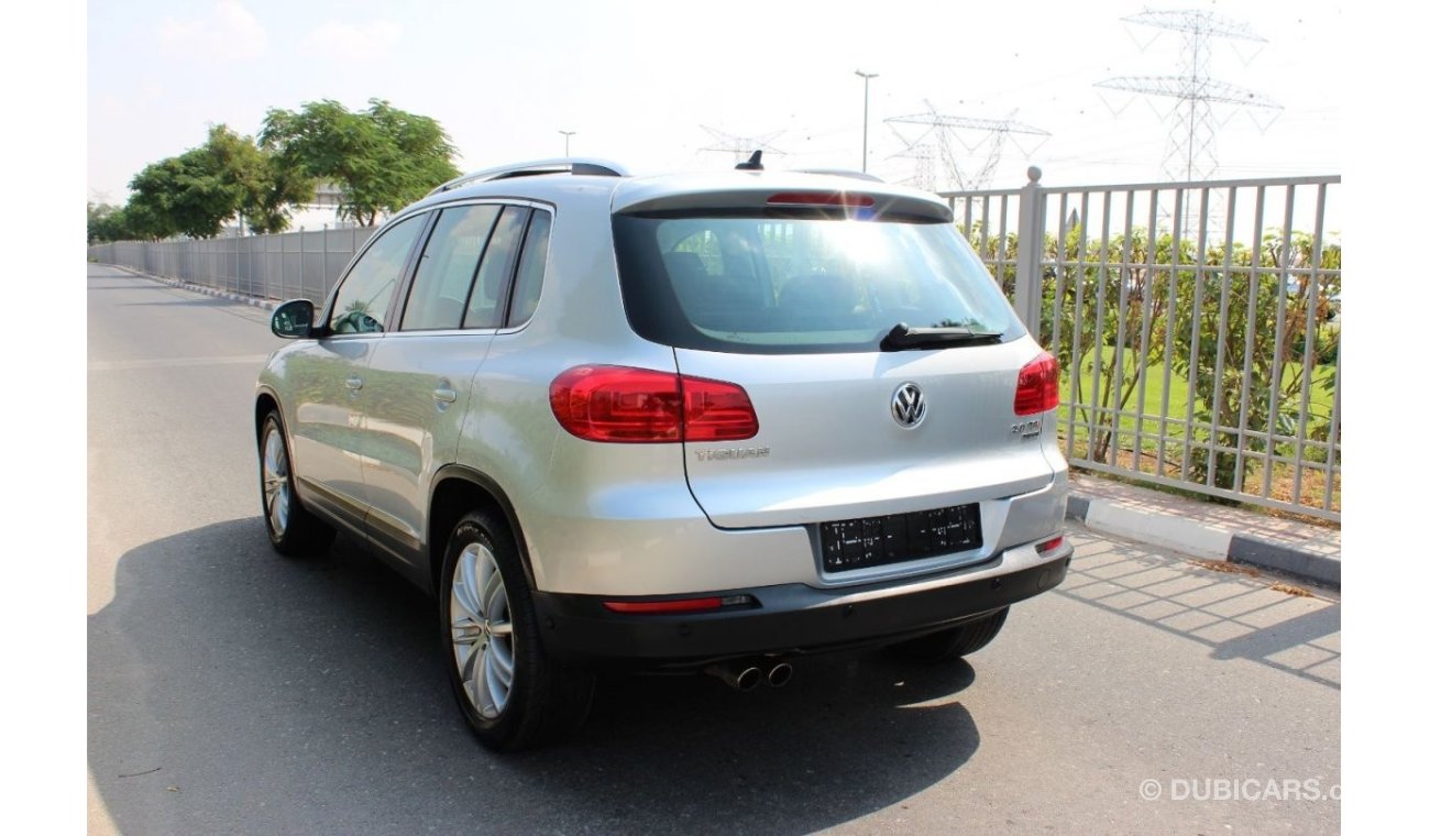 Volkswagen Tiguan 2013/2.0/ GCC/ FULL AGENCY SERVICE HISTORY/ PANORAMIC ROOF /