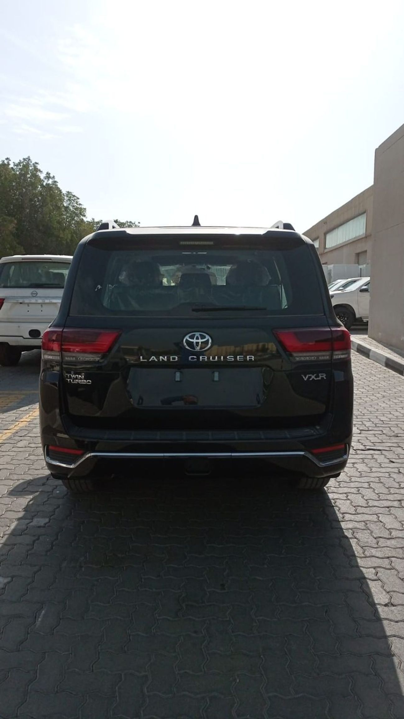 Toyota Land Cruiser VXR 3.5L