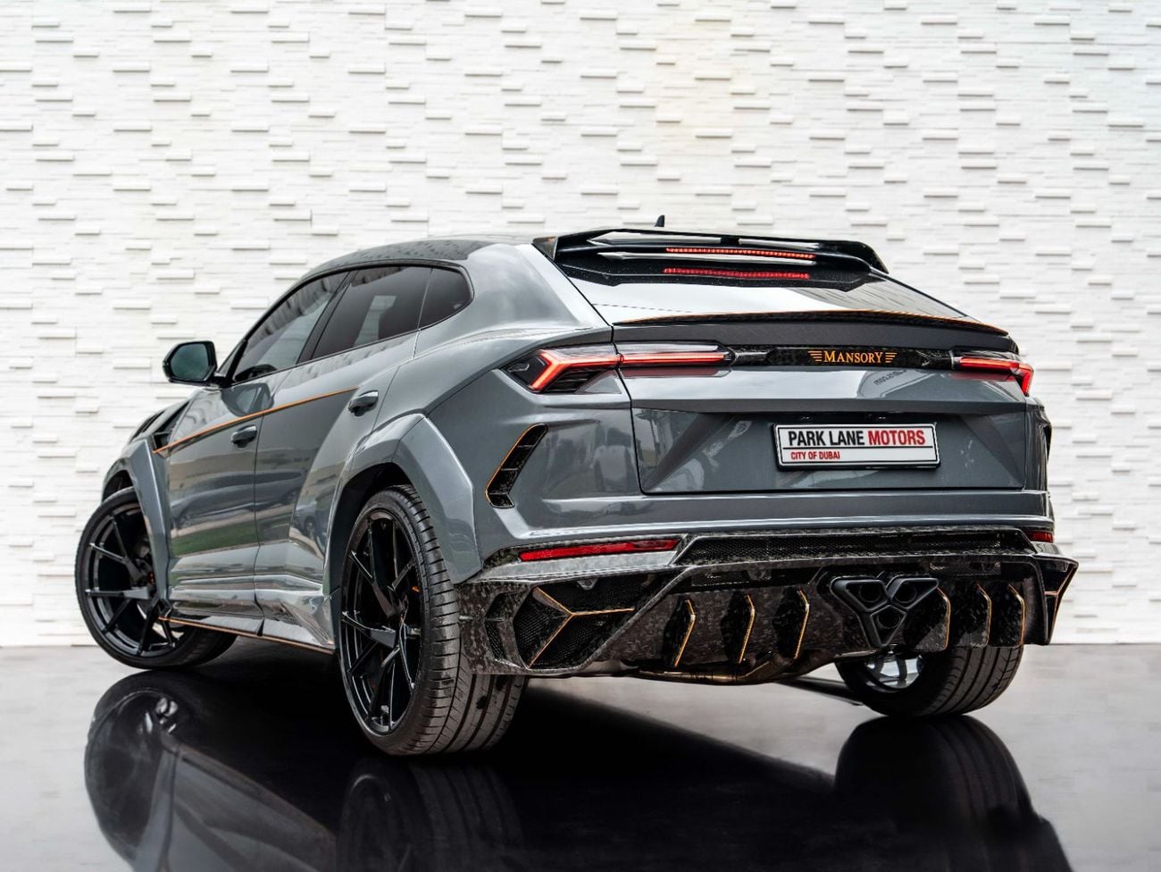 Lamborghini Urus STD 4.0T V8
