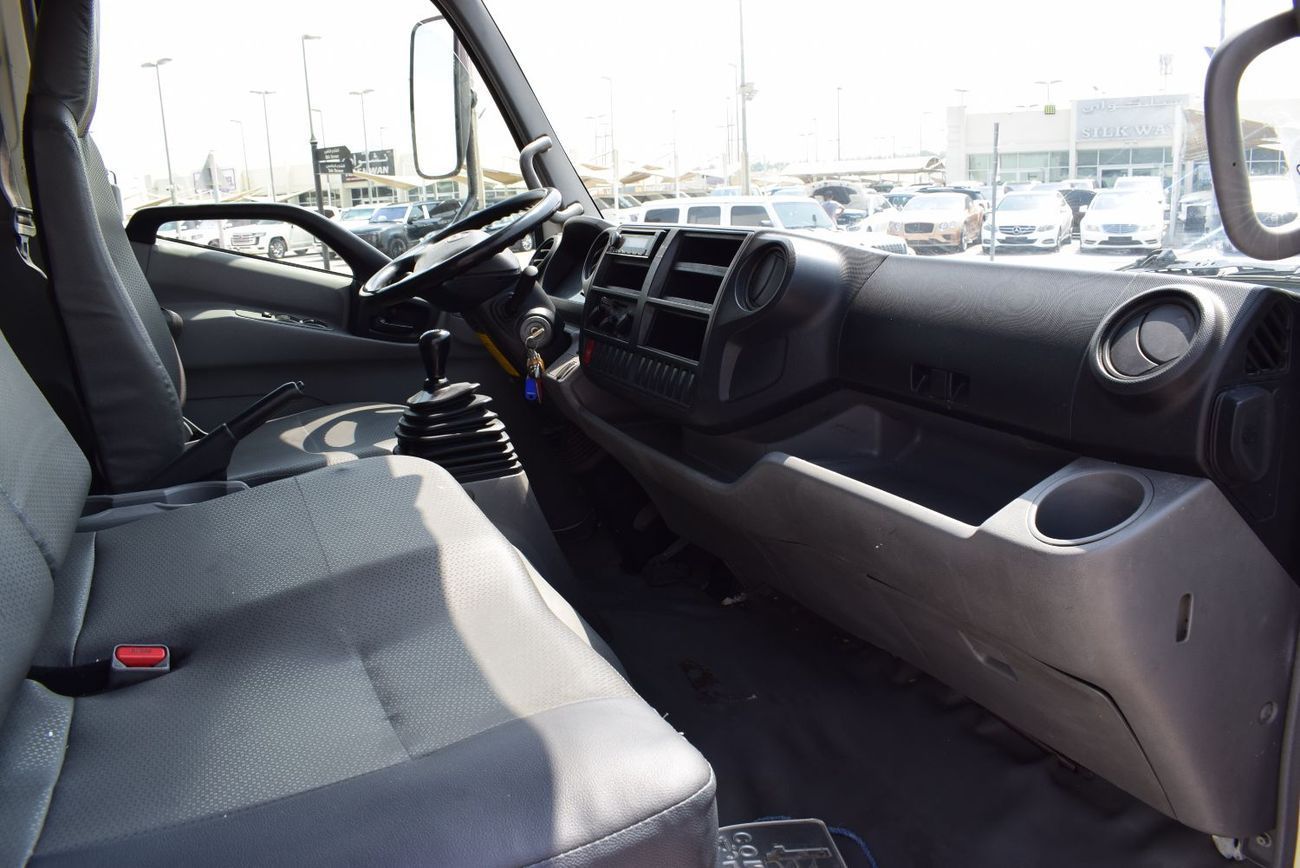 هينو 300 Hino 916 Pick Up