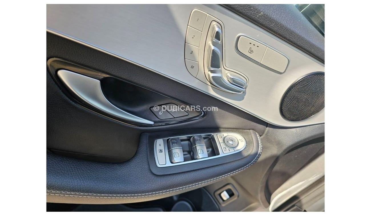 Mercedes-Benz C 300 Std