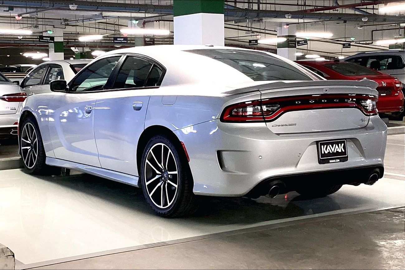 لكزس IS 350 F Sport Platinum | شامل الضمان | 0 ﺪﻔﻋﺓ ﺃﻮﻟﻯ