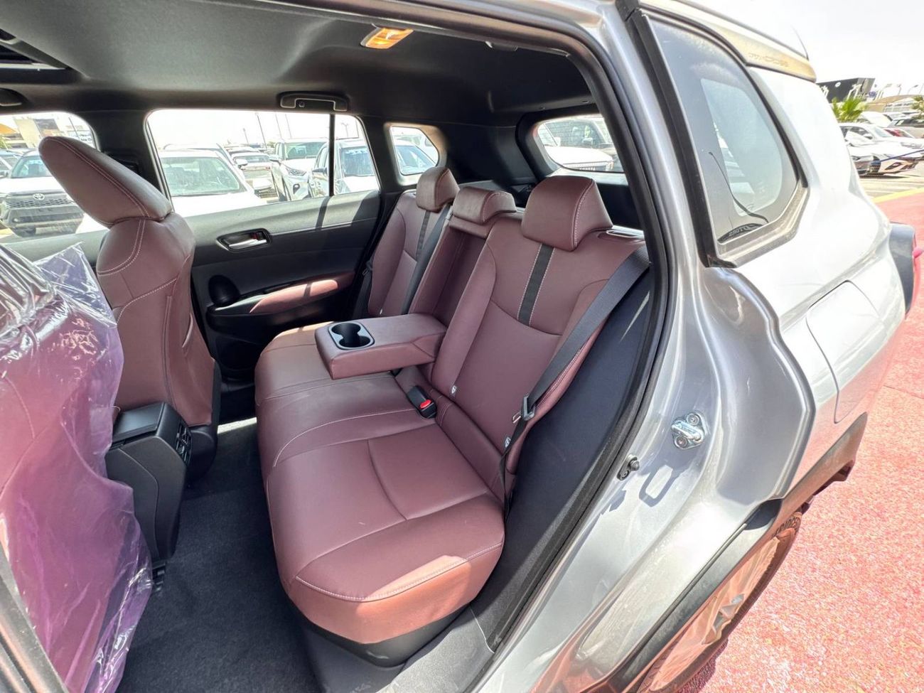 Toyota Corolla Cross 2025 TOYOTA COROLLA CROSSOVER 1.8L HYBRID GCC BRAND NEW 0KM