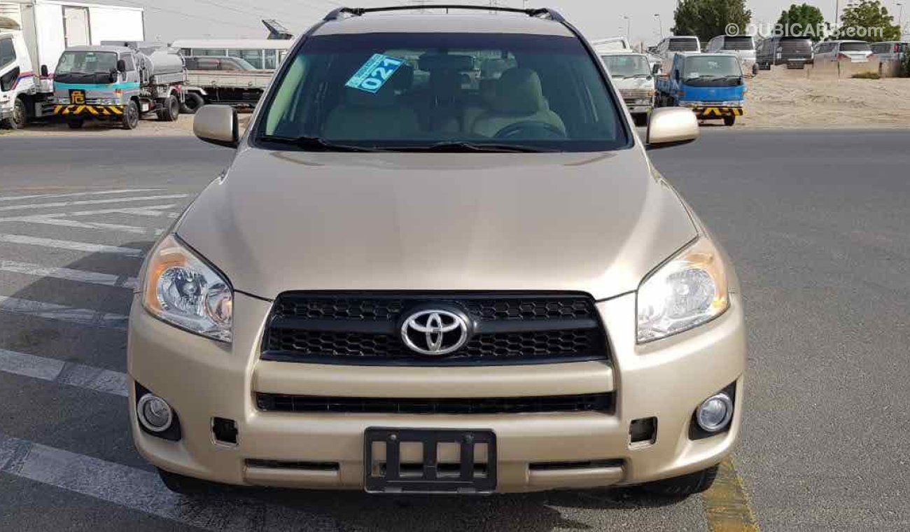 Toyota RAV4 fresh and imported and very clean inside and outside and totally ready to drive