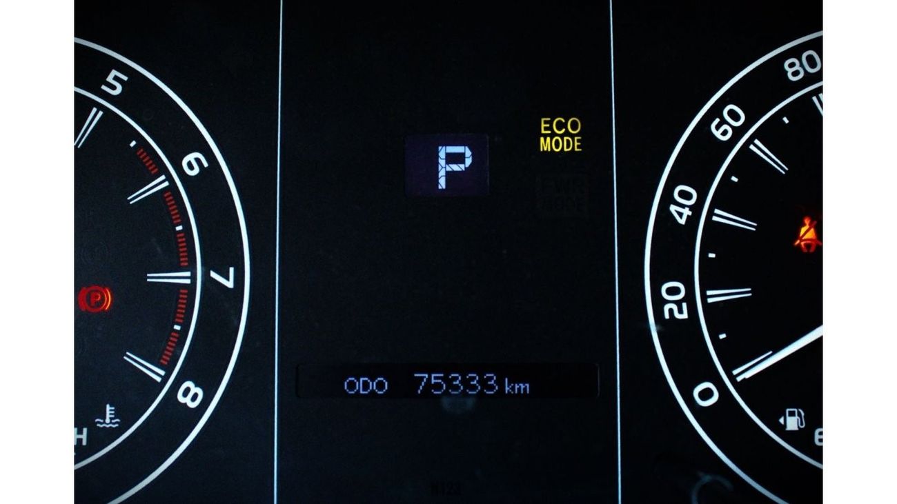 تويوتا إينوفا تويوتا إنوفا SE (AN140)، 2020، 5 د آر إم بي في، 2.7 لتر 4 سلندر بنزين، أوتوماتيك، دفع خلفي