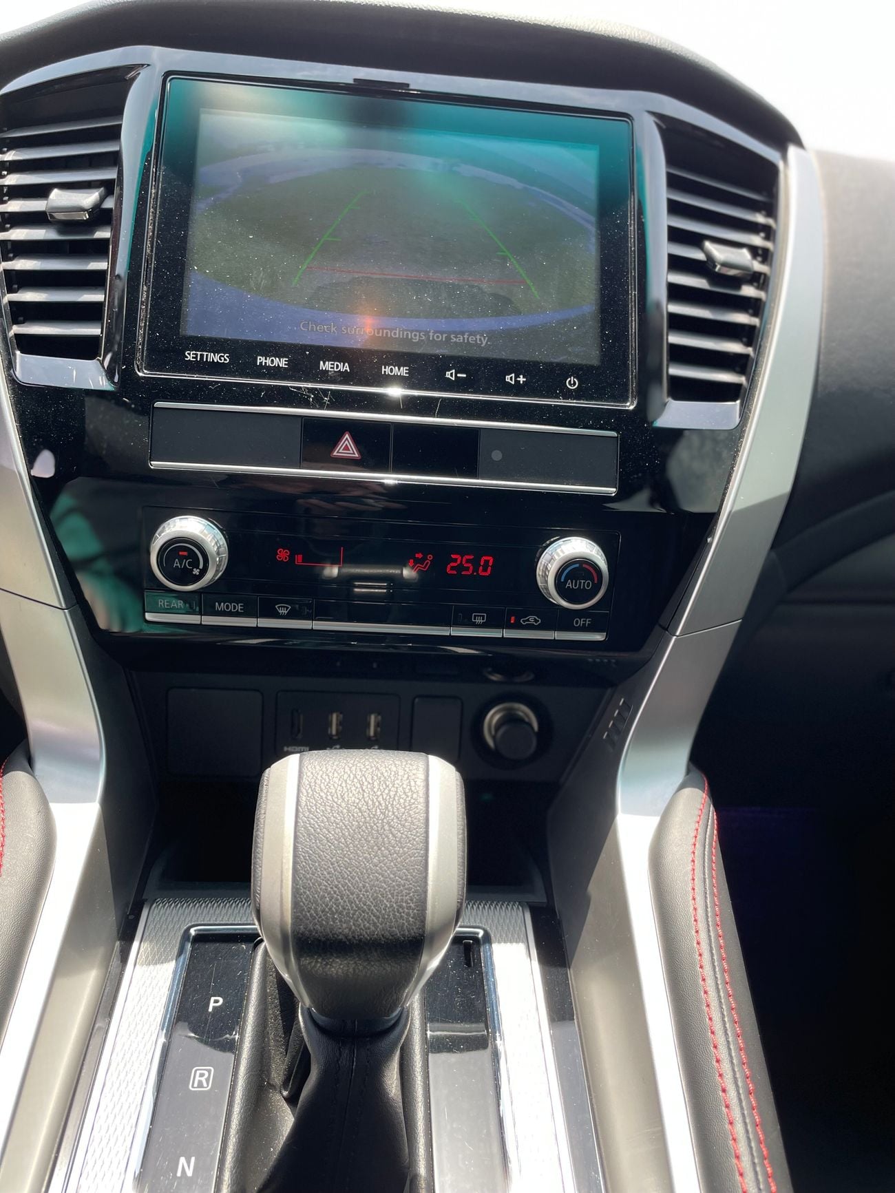 Mitsubishi Montero Sport GLS