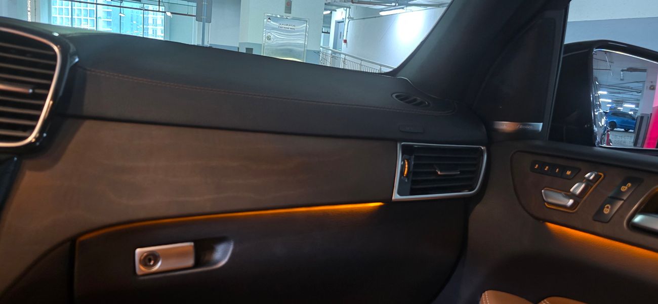 Mercedes-Benz GLS 500