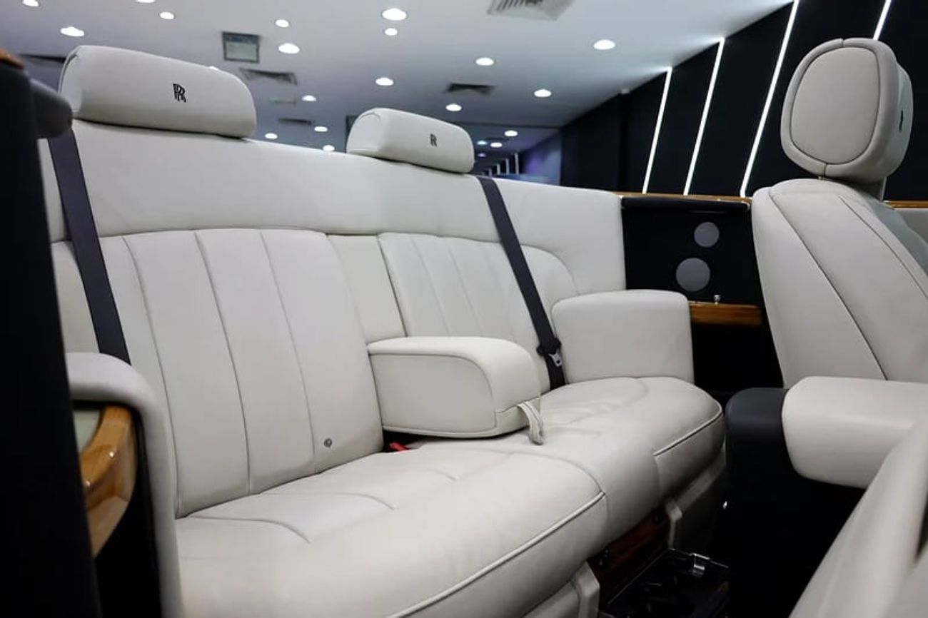 Rolls-Royce Phantom Drophead 6.8L