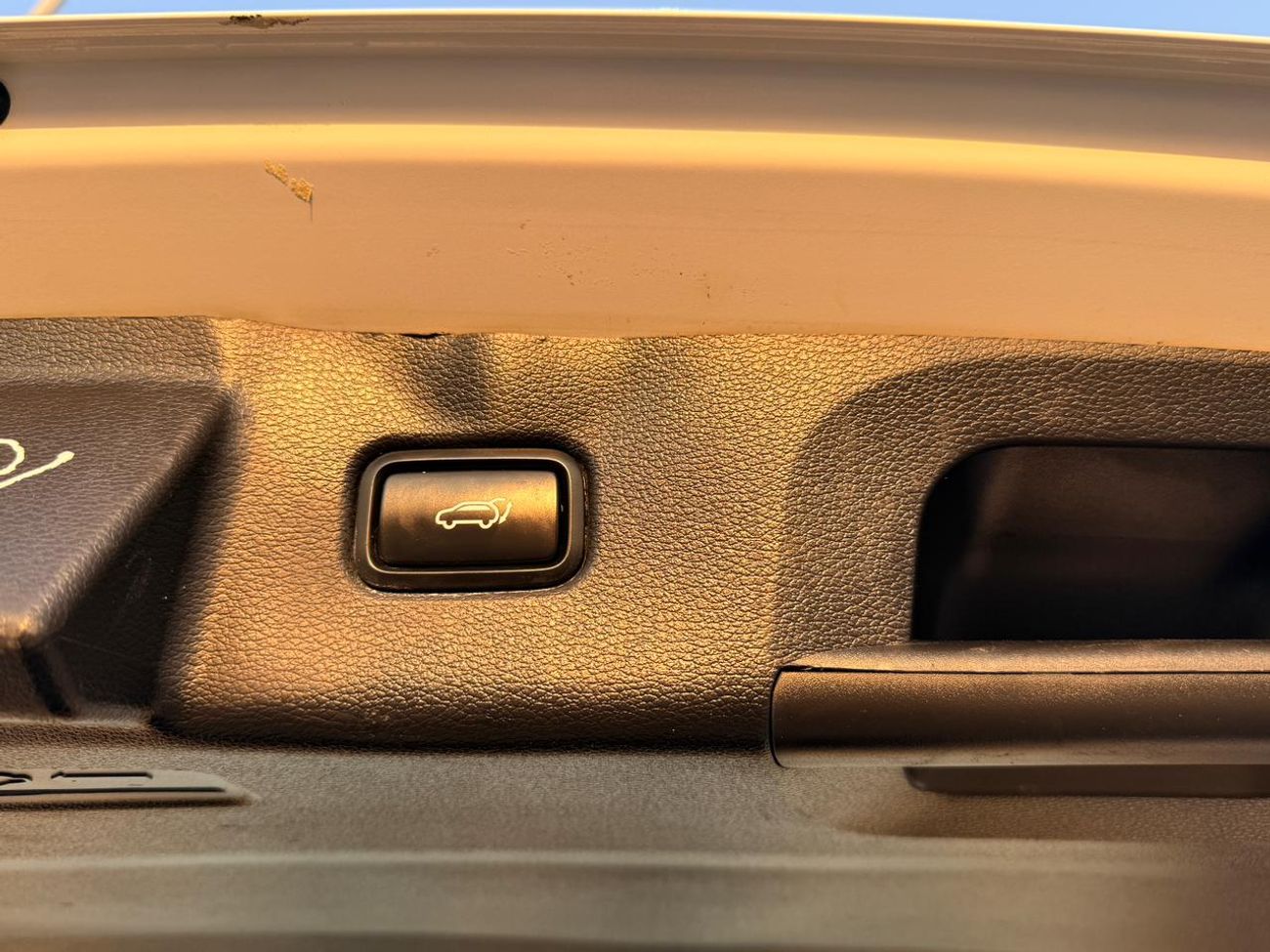 Kia Telluride LX 3.8L (295 HP)