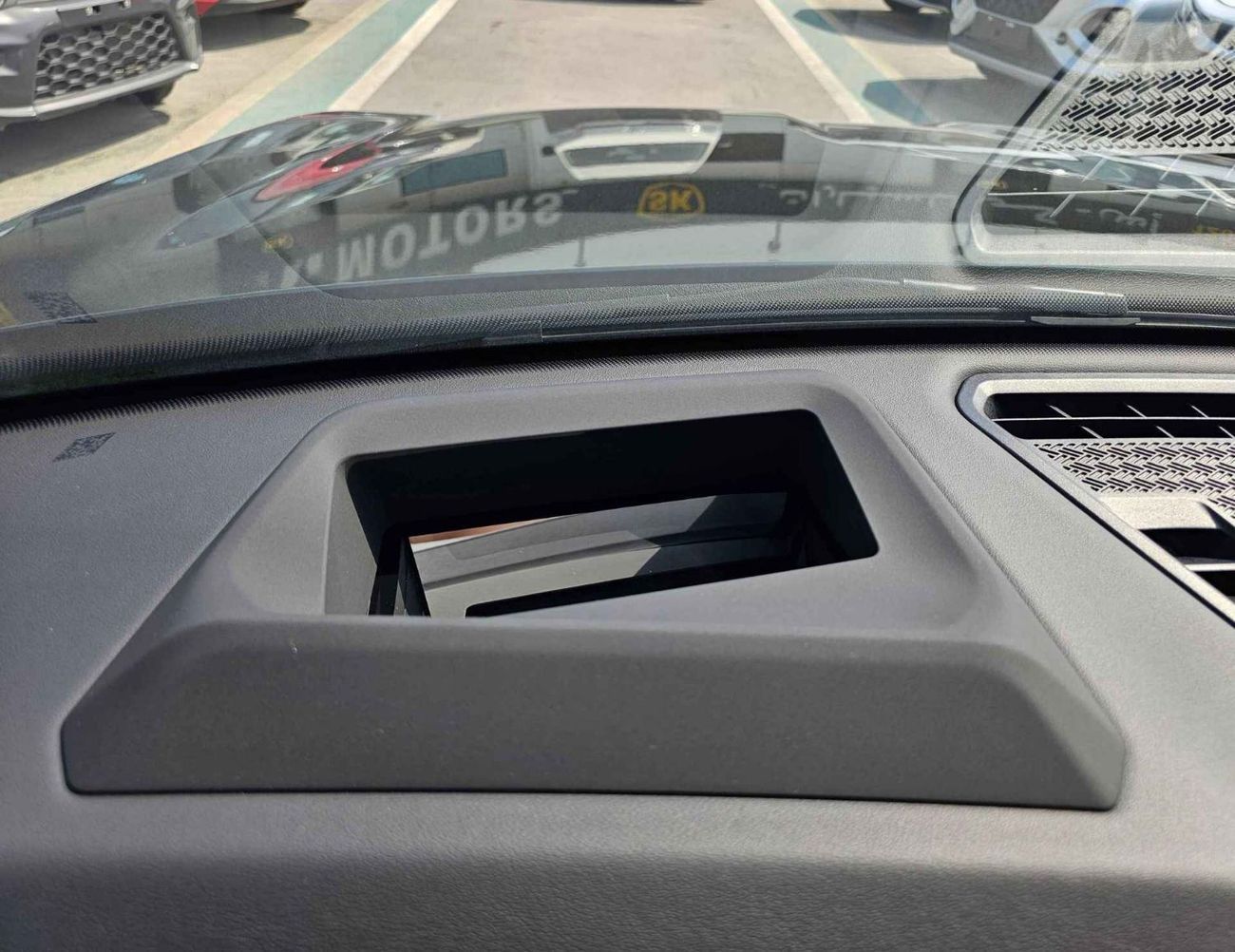 بي أم دبليو X2 X2 SDRIVE 18i/SUNROOF/LEATHER SEATS/ DIGITAL METER/RADAR/ FULL OPTION/CODE#BMX2I