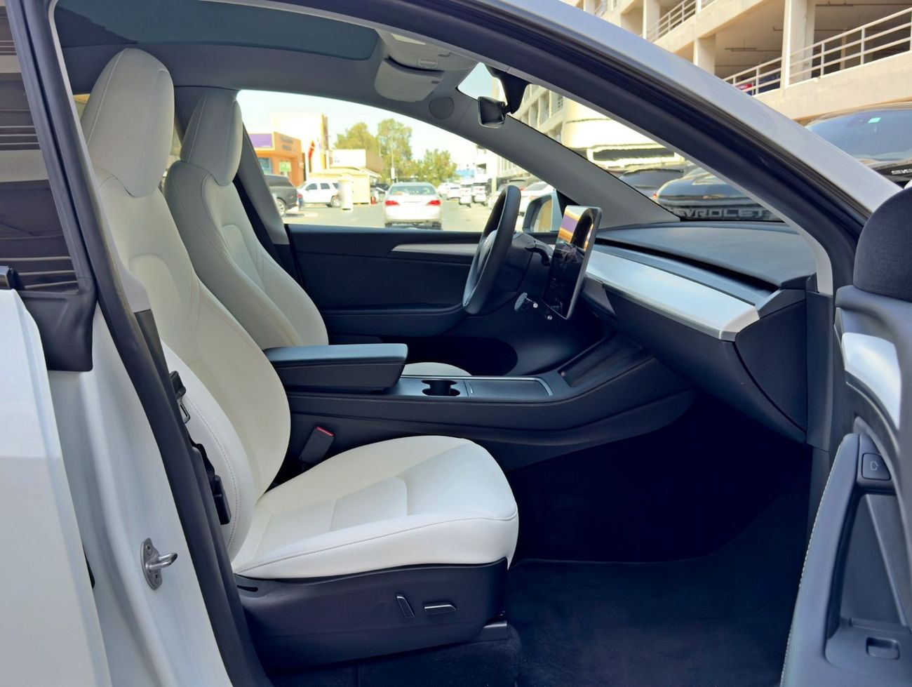 Tesla Model Y Long Range (AWD)