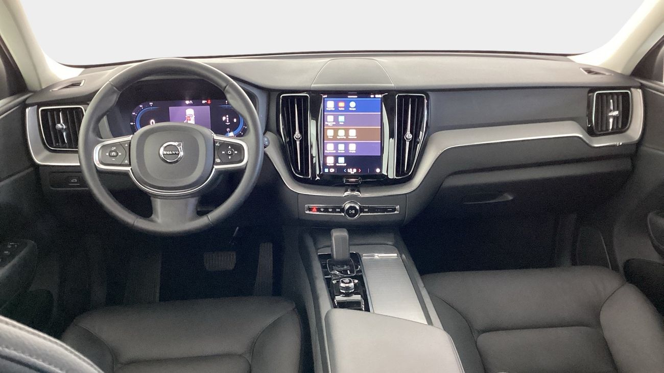 فولفو XC 60 B5 CORE AT | شامل الضمان | 0 ﺪﻔﻋﺓ ﺃﻮﻟﻯ