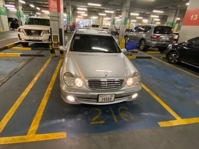 مرسيدس بنز 240 c240