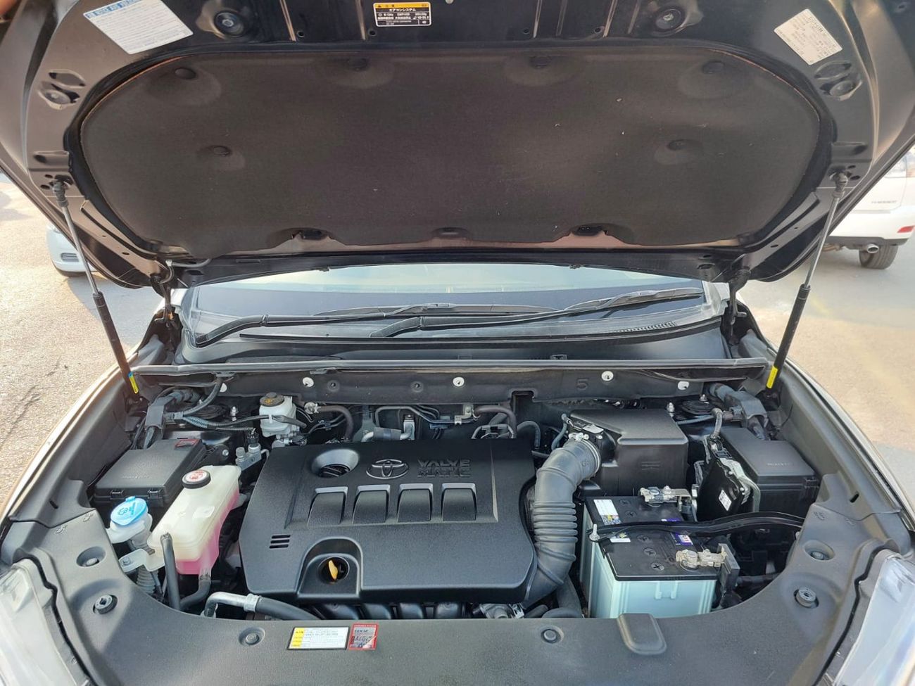 Toyota Harrier TOYOTA HARRIER SUV RHD 2016 MODEL 2.0 L PETROL AUTOMATIC(PM89761)