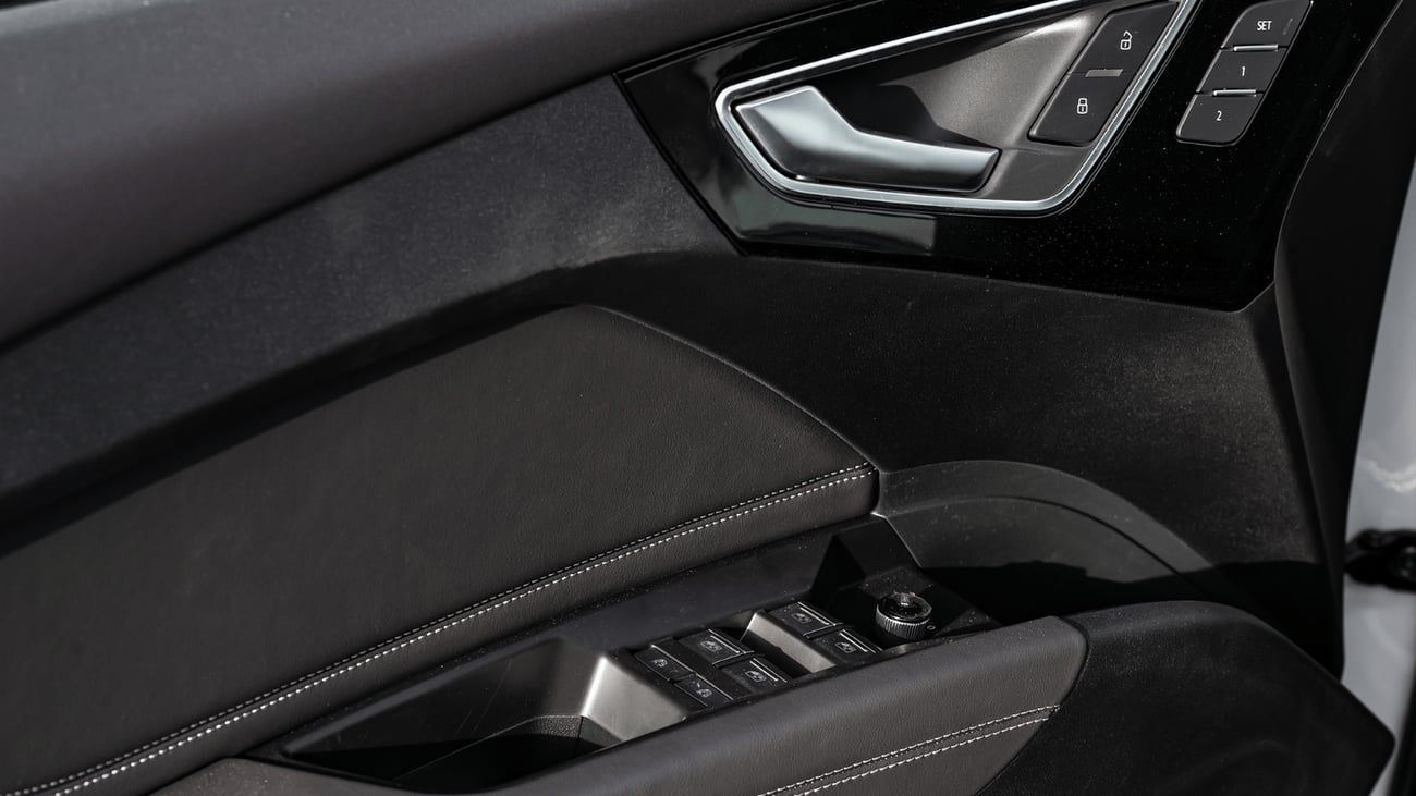 أودي Q4 إيترون 2025 | AUDI E-TRON Q4 TOP VERSION