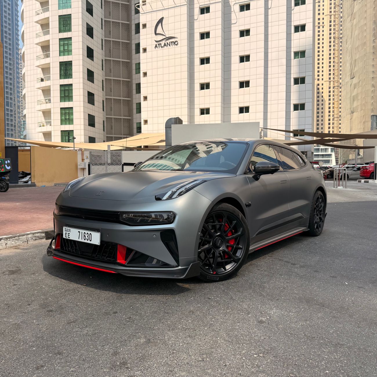 Zeekr 001 FR SPORT 4 MOTORS AWD 1300 H/P