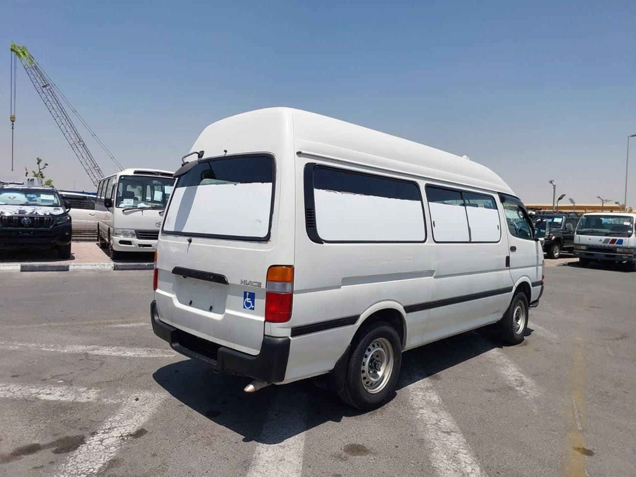 Toyota Hiace 2001 TOYOTA HIACE VAN RHD PETROL AUTOMATIC(PM01115)