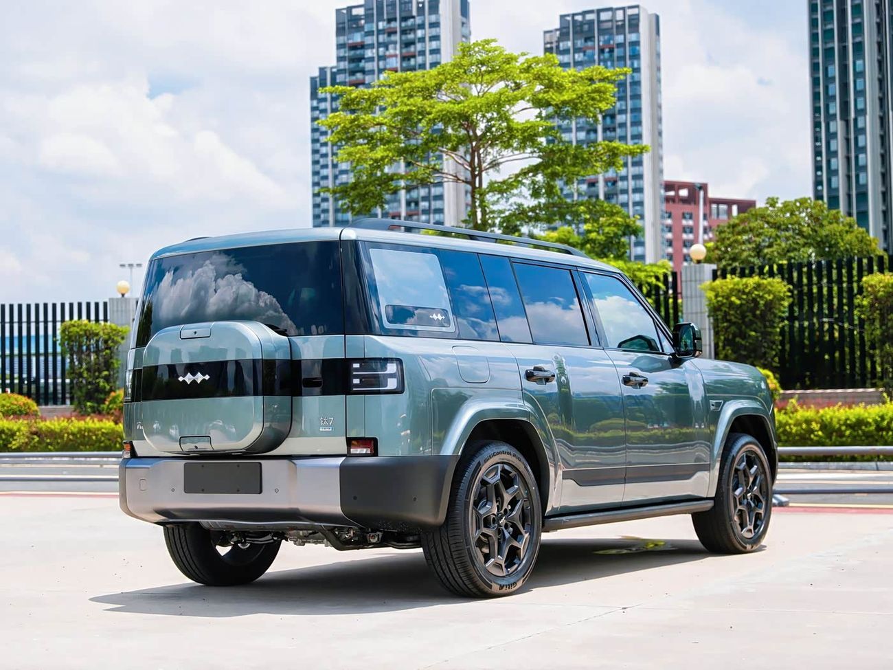 BYD Leopard Titanium 7 Titanium 7 2025 Four-Wheel Drive Ultra Edition