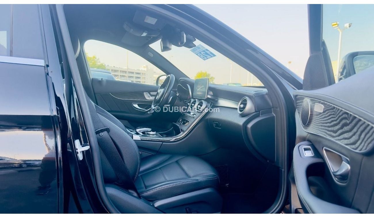 Mercedes-Benz C 200 AMG Pack