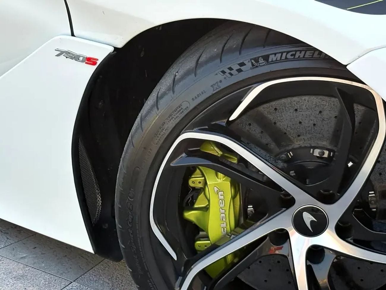 McLaren 750S !! EID SALE !! 1 YEAR FREE WARRANTY !!  AED 27,999 P.M | 0% DOWN PAYMENT | MCLAREN 750S SPIDER MSO |