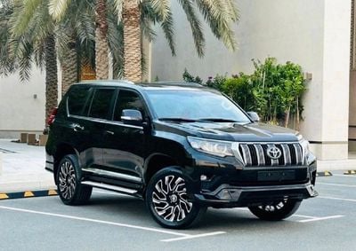 Toyota Prado 2018 Model V4 2.7L GCC Specification Car is Very Clean And Perfect Condition