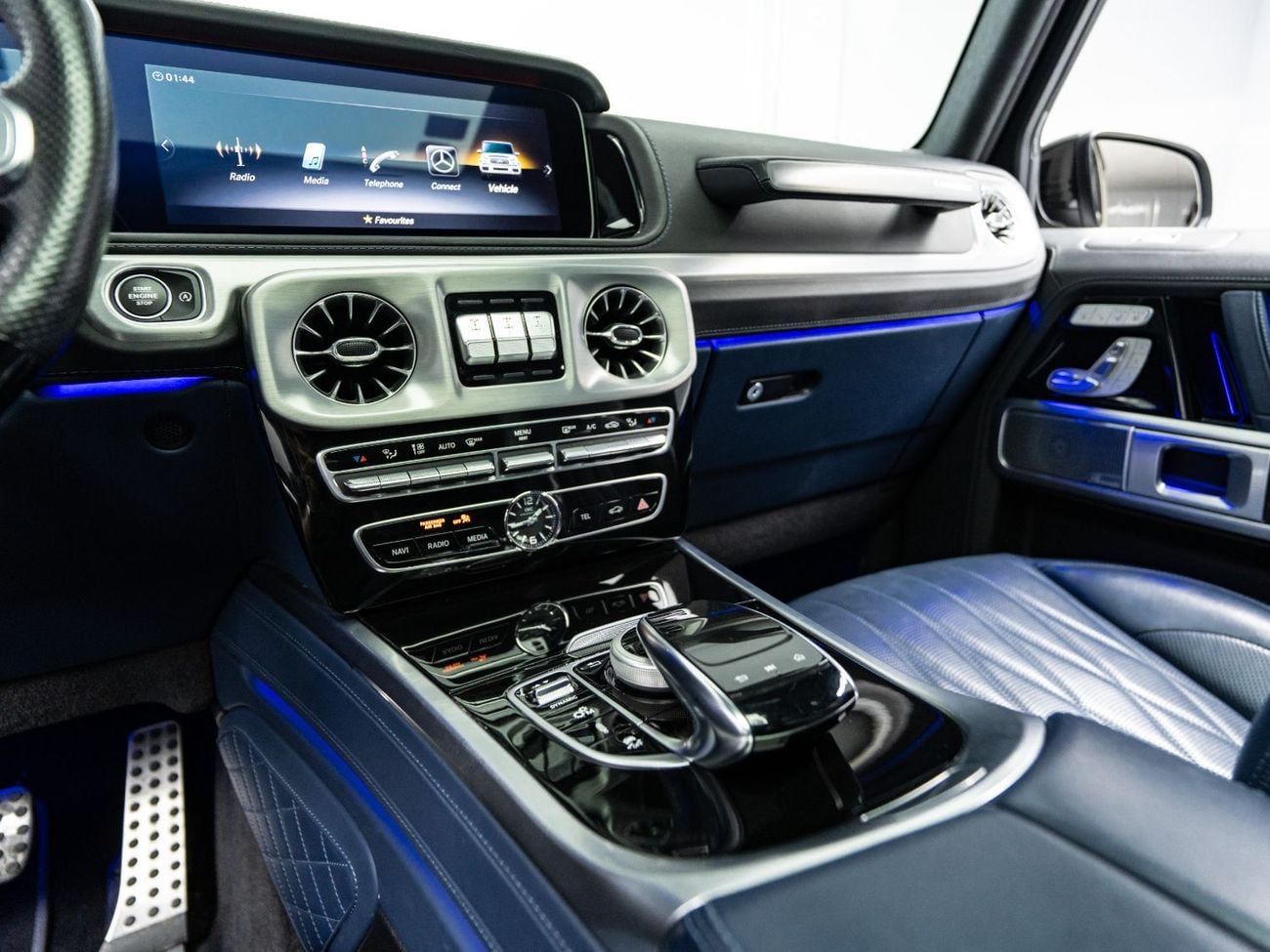 مرسيدس بنز G 63 AMG STD BUY NOW, PAY 2027 | THE BLACKLINE STANDARD | 2027 Mercedes Warranty, GCC