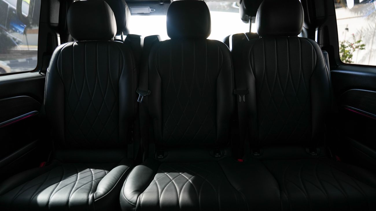 مرسيدس بنز V 300 2.0L