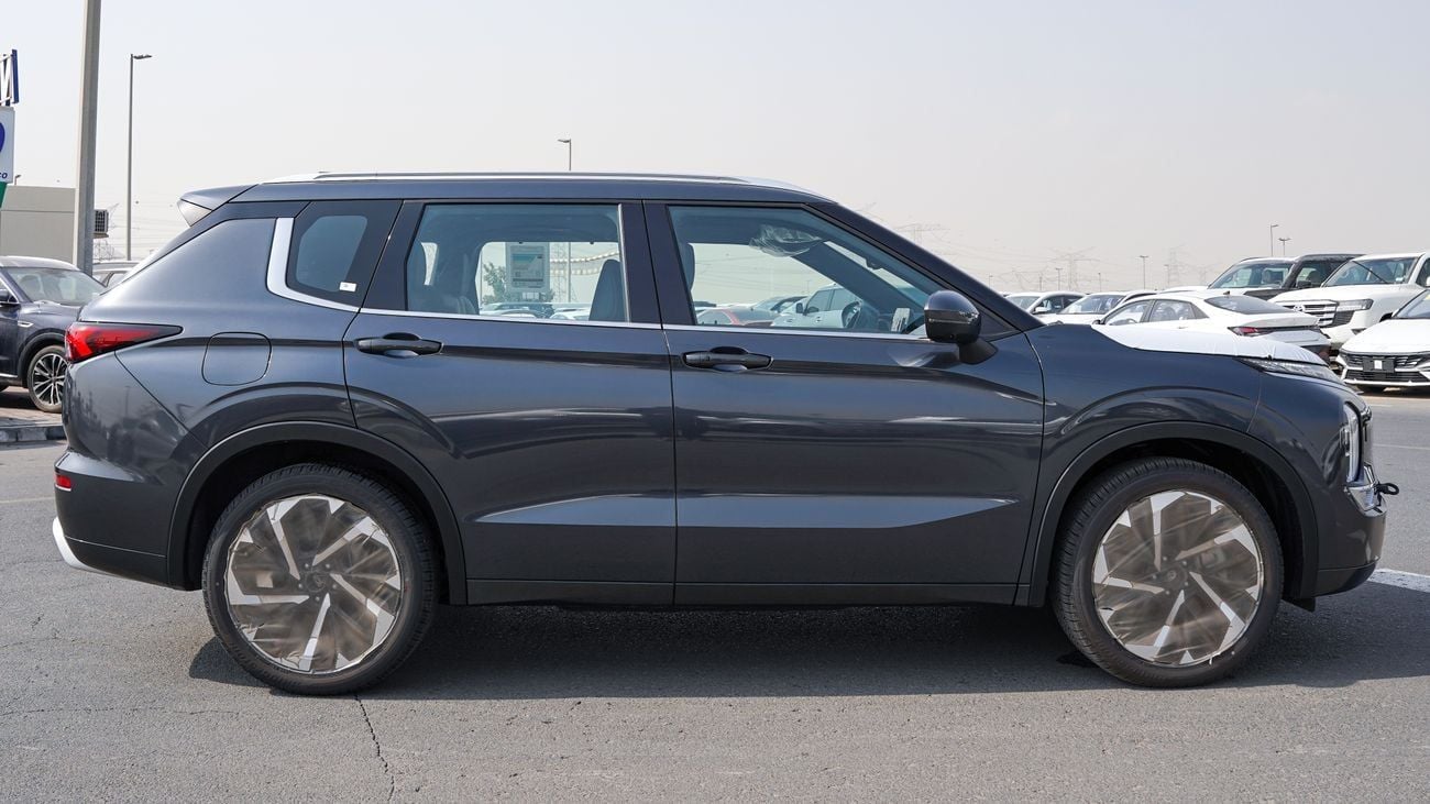 ميتسوبيشي آوتلاندر جديد كلياً 2025 Mitsubishi Outlander P-Line 2.5L 7-ركاب SUV مواصفات الخليج