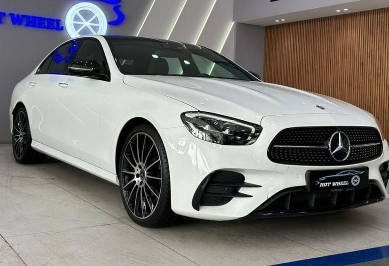 Mercedes-Benz E300 3.0L | GCC Spec | V4